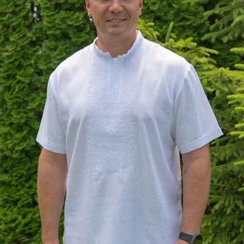 “Golden Symbol” Men’s Linen Shirt Embroidery – National Minimal (Short Sleeve)