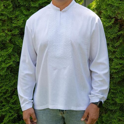 Men’s white Linen Shirt Traditional Ukrainian Vyshyvanka Embroidery..