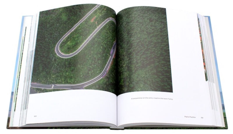 Book "Ukraїner. Ukrainian Insider" English language. A gift for friend - Image 6