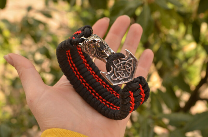 Bracelet Survival Paracord Jewelry Ethnic "Celtic Lion". UNITED24 Brave Ukraine - Image 4