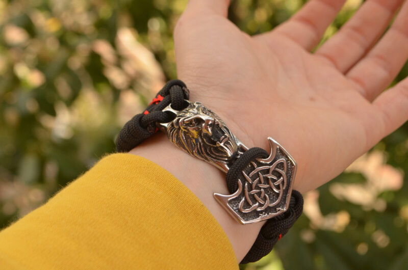 Bracelet Survival Paracord Jewelry Ethnic "Celtic Lion". UNITED24 Brave Ukraine - Image 5