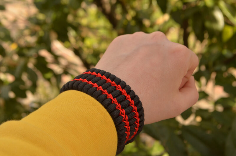 Bracelet Survival Paracord Jewelry Ethnic "Celtic Lion". UNITED24 Brave Ukraine - Image 6
