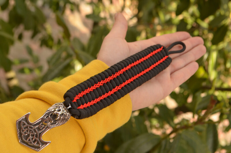 Bracelet Survival Paracord Jewelry Ethnic "Celtic Lion". UNITED24 Brave Ukraine - Image 7