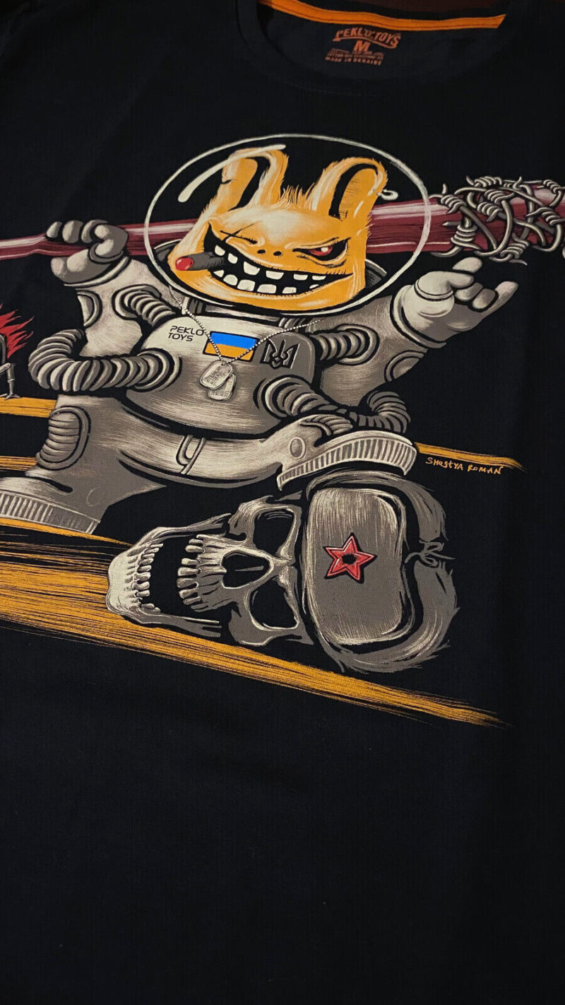 Man's T-shirt Toothy Astronaut Bunny Peklo HELL War in Ukraine  Patriotic - Image 3