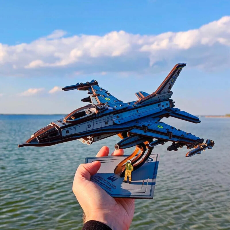 Mechanical Wooden 3D Puzzle Model Kit "F-16 Fighting Falcon" War in Ukraine - Image 2