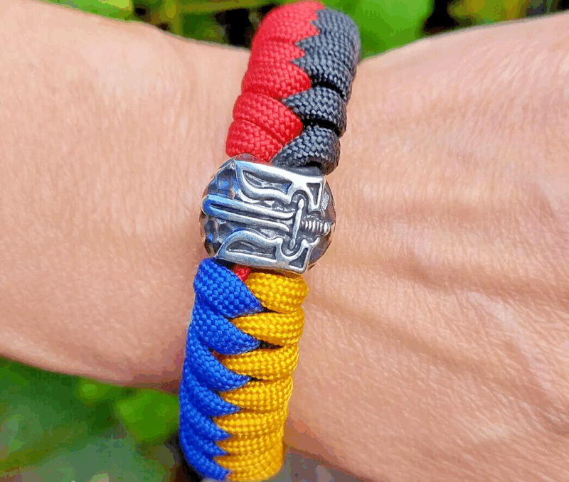 Bracelet Survival Paracord Jewelry "SLAVA UKRAINI TRIDENT". UNITED24 Ukraine - Image 7