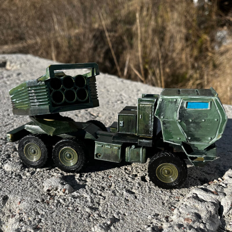 HIMARS M142 MLRS – Assembled & Painted Model of Ukrainian Army. 1:50 - Image 2