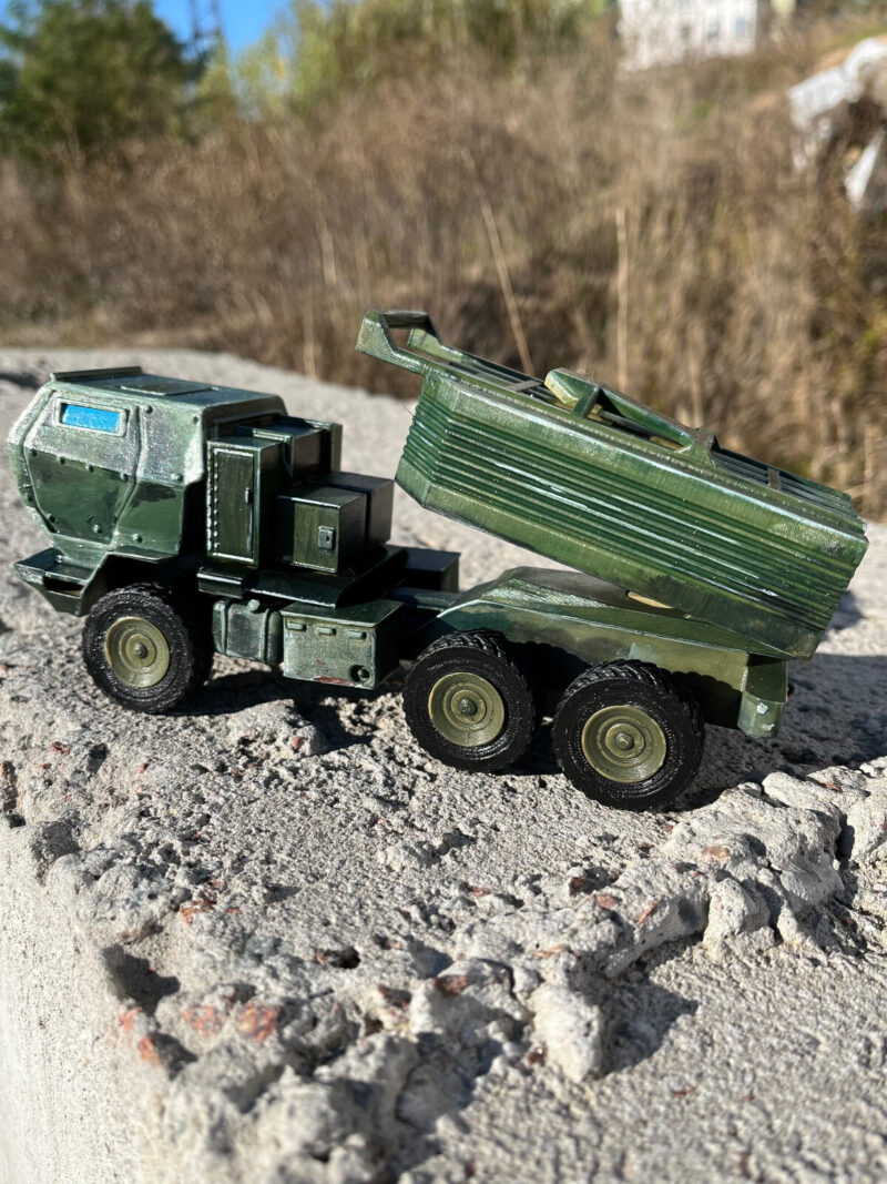 HIMARS M142 MLRS – Assembled & Painted Model of Ukrainian Army. 1:50 - Image 9